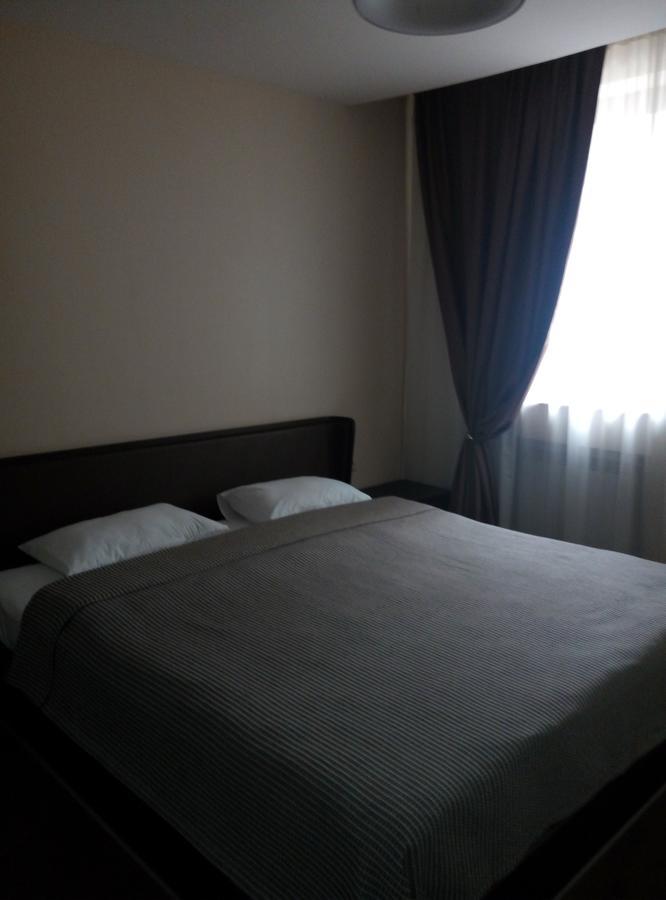 All Seasons Hotel On Freedom Square Tbilisi ภายนอก รูปภาพ