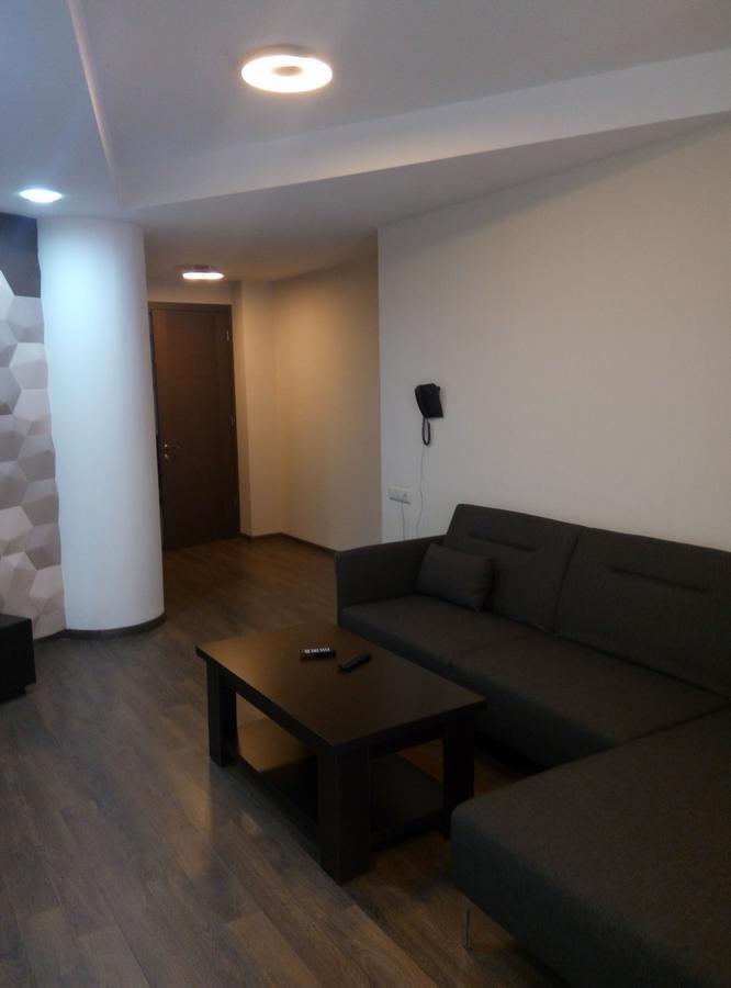 All Seasons Hotel On Freedom Square Tbilisi ภายนอก รูปภาพ