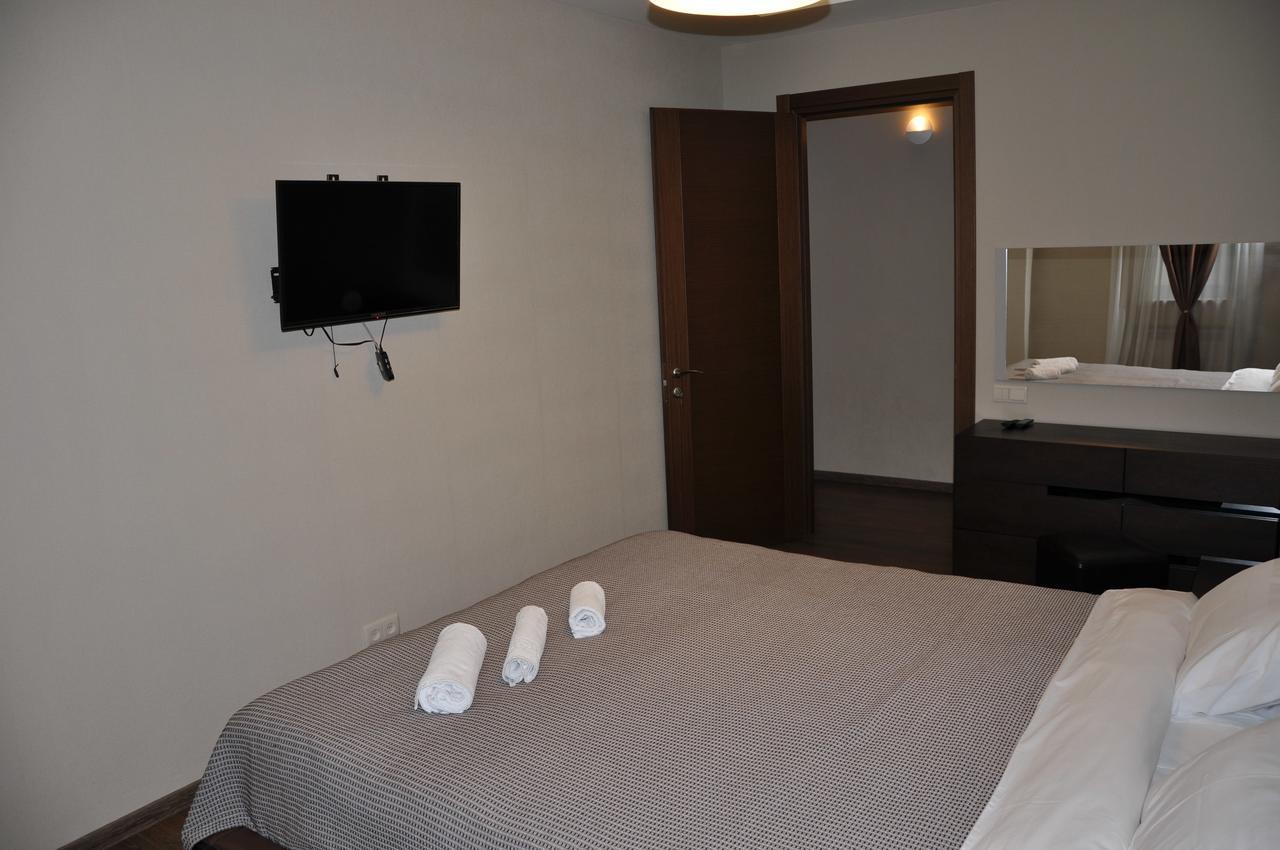All Seasons Hotel On Freedom Square Tbilisi ภายนอก รูปภาพ